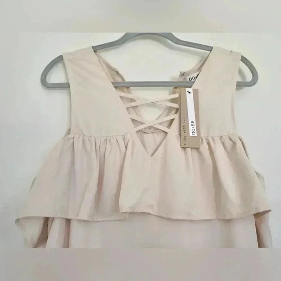 Do + Be Cold shoulder Dress - Picture 2 of 3